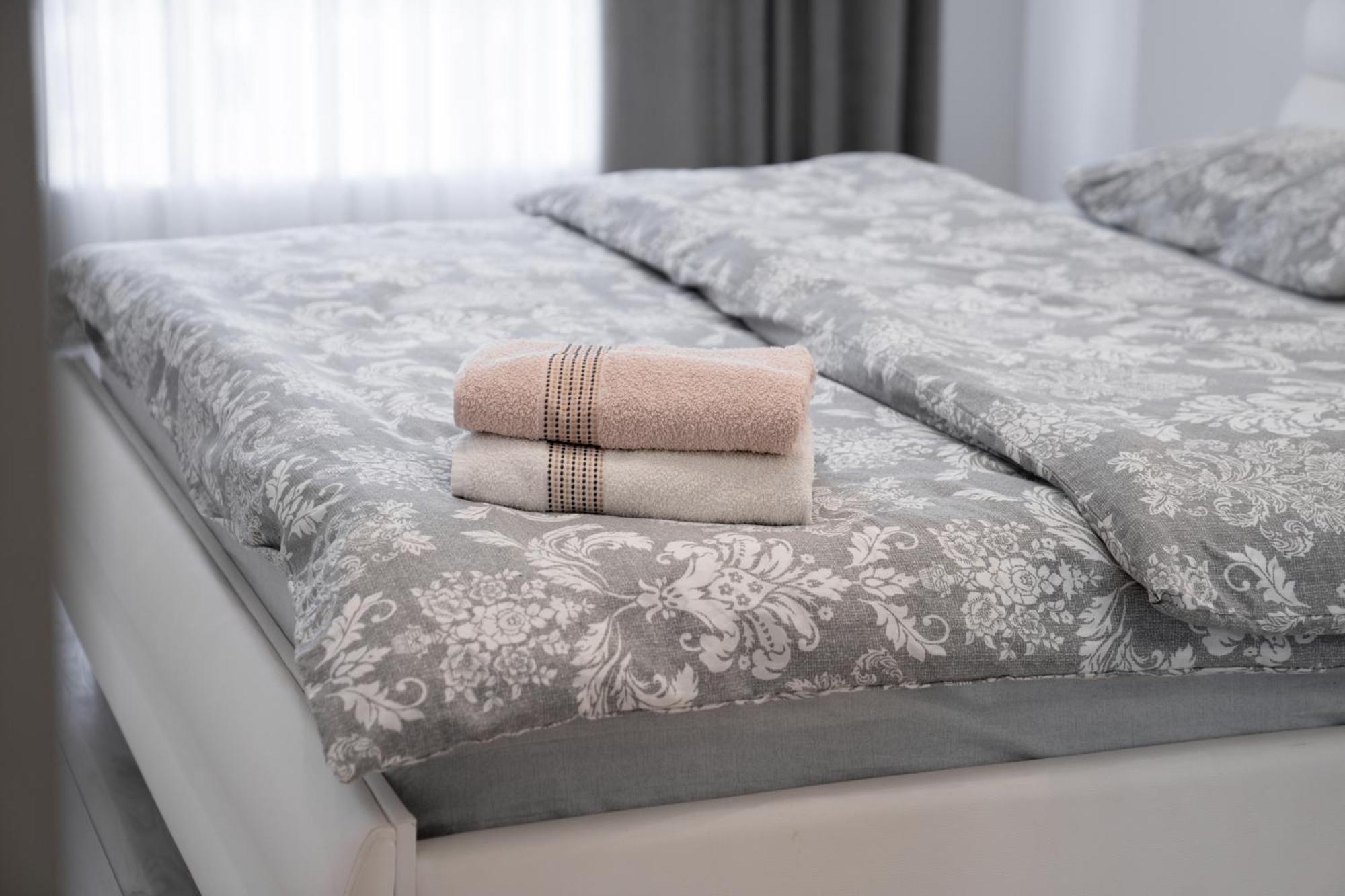 Tourist Grand Ismail Apartments Chişinău Eksteriør billede