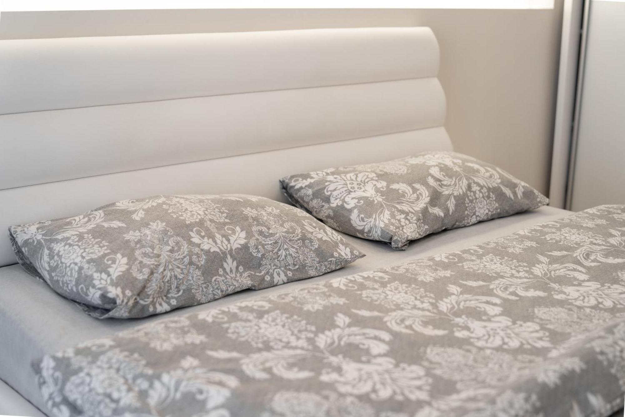 Tourist Grand Ismail Apartments Chişinău Eksteriør billede